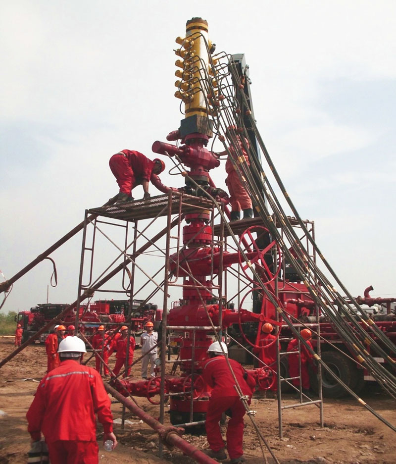 frac wellhead